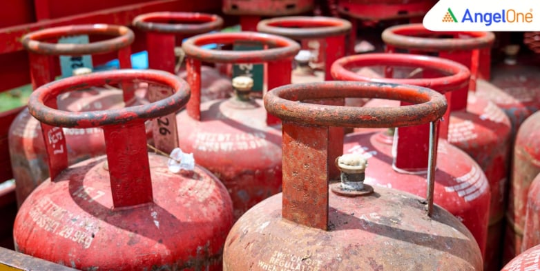2-5-mn-new-free-LPG-connections.jpg