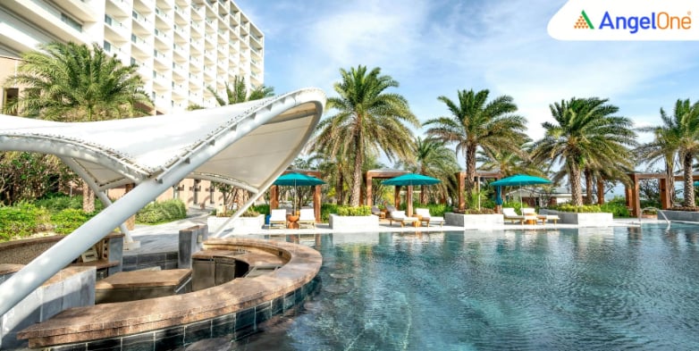 Mahindra-Holidays-eyes .jpg